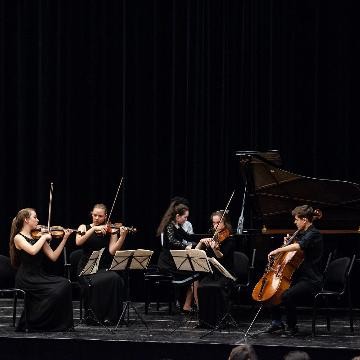 Ensemble Ensemble